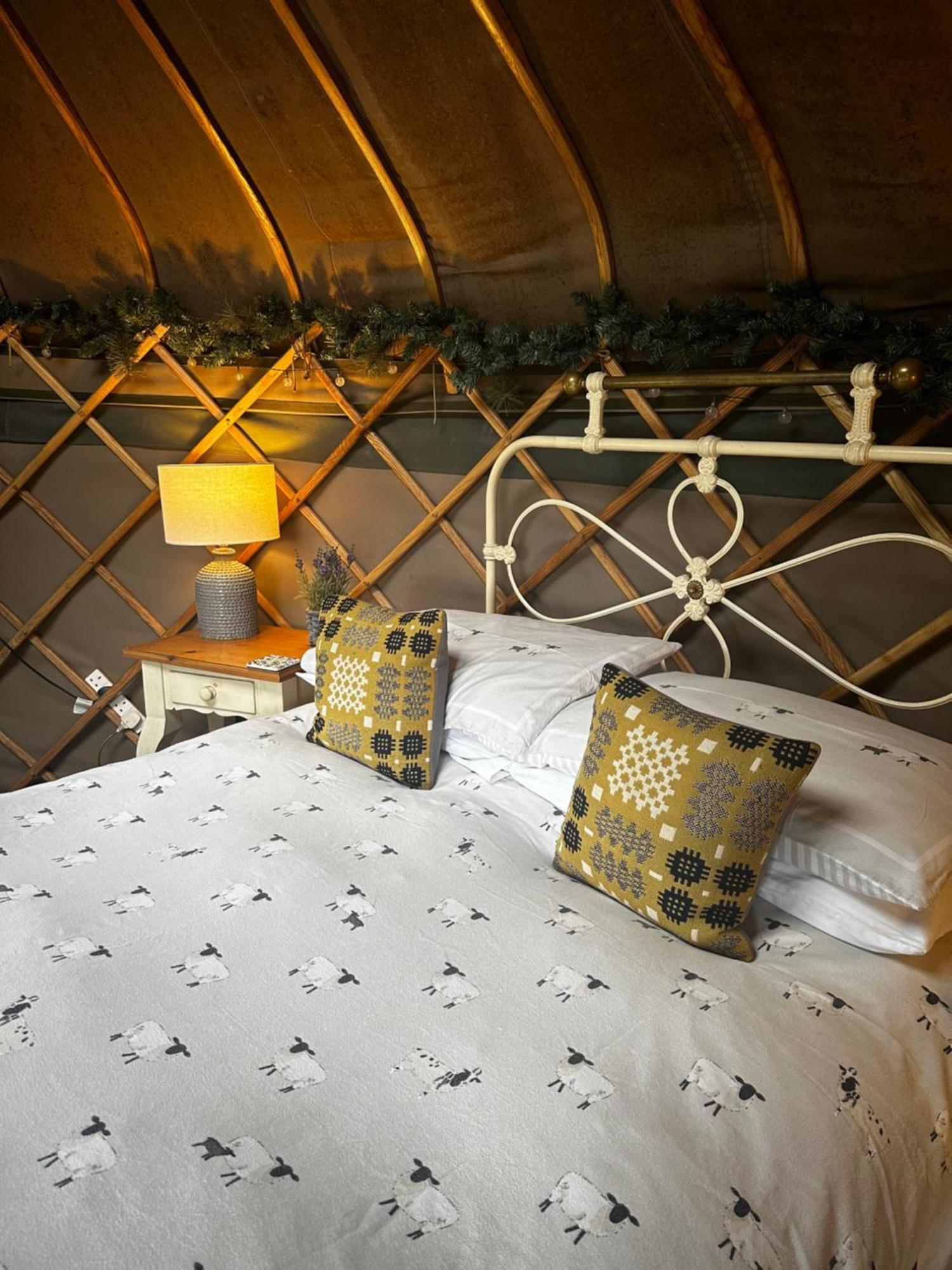 Sunbank Yurt Hotel Llangollen Luaran gambar